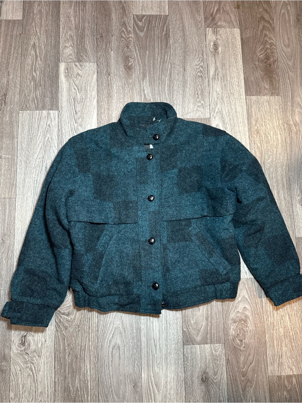 Vintage Woolrich Woman’s Size Medium Boxy Wool Blend Jacket NWOT